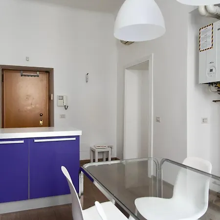 Youhosty - Vetere 9 Apartment